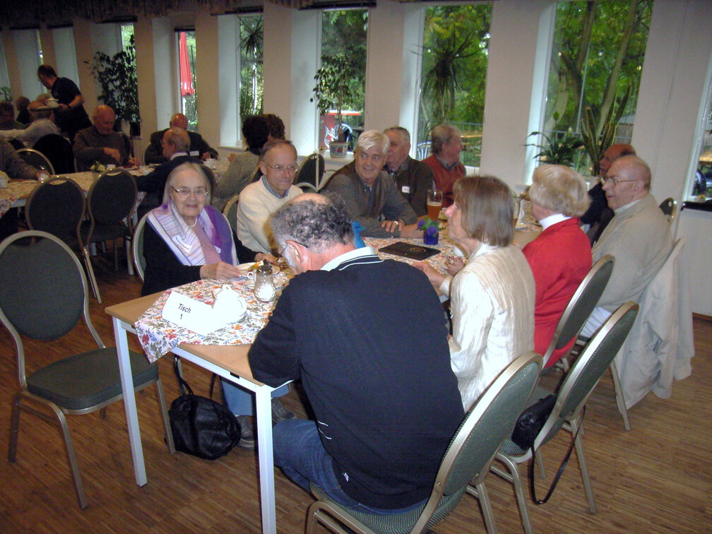 v.l.n.r.: Annerose Baumann, Klaus Bergert, Jürgen F. Künne, Dr. Ulrich Grade, Hermann-Otto Witte, Günter Böries, Erwin Jäger, Kurt Renner, Gerda Zimmermann, Margitta Foltz, Hans Dostmann