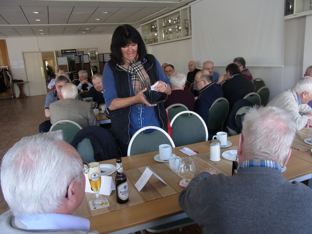 Frau Jutta Paul, neue Pächterin der Restauratiom im Ruderclub.