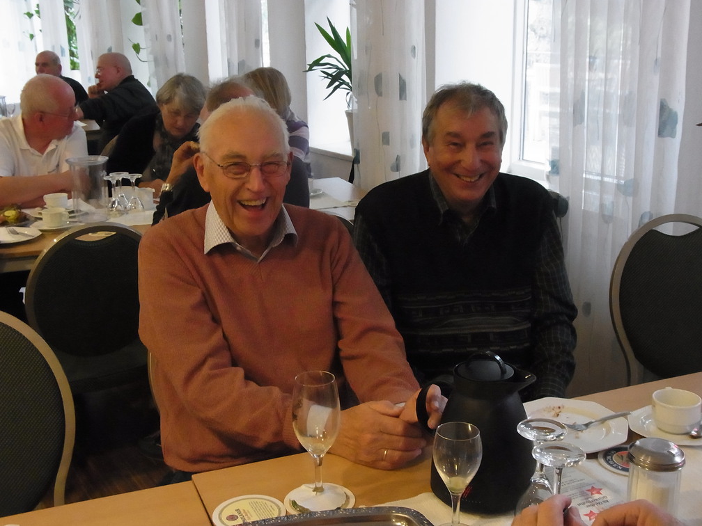 ------------ / Stern , Dr. Wolfgang