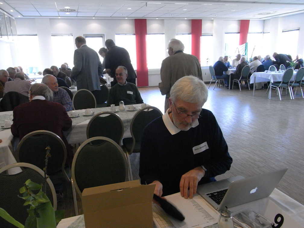 Diehl, Wolfgang, verkauft seine DVDs