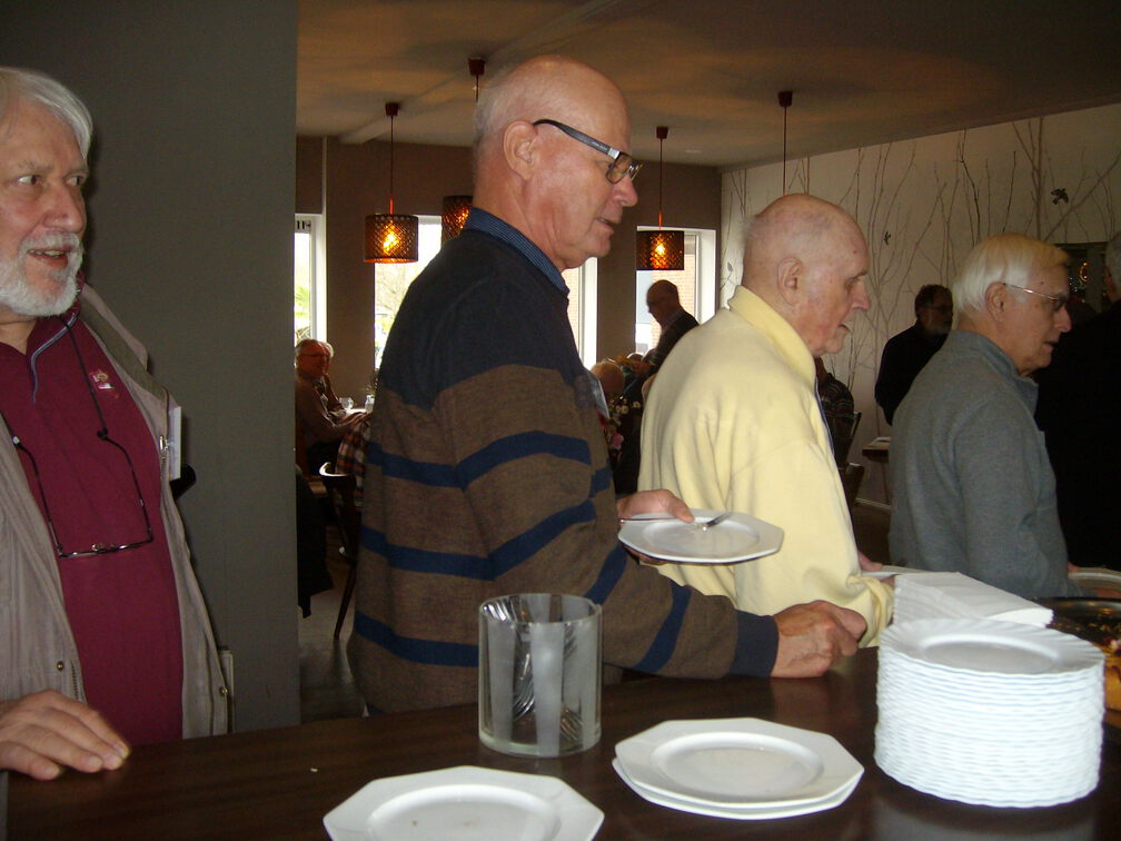 ??/ Guth,Reinhard/ Schrader,Horst/ Rieke,Rolf