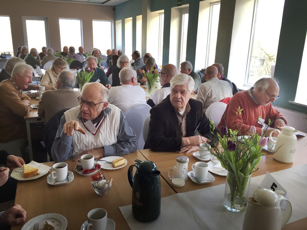 volles Haus/ Dostmann,Hans/ Künne,Jürgen-F./ Houba,Wolfgang