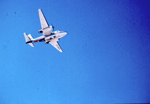 Aerocommander 680 F in der Luft