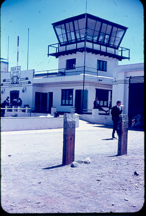 Flughafen La Paz 4100 m hoch