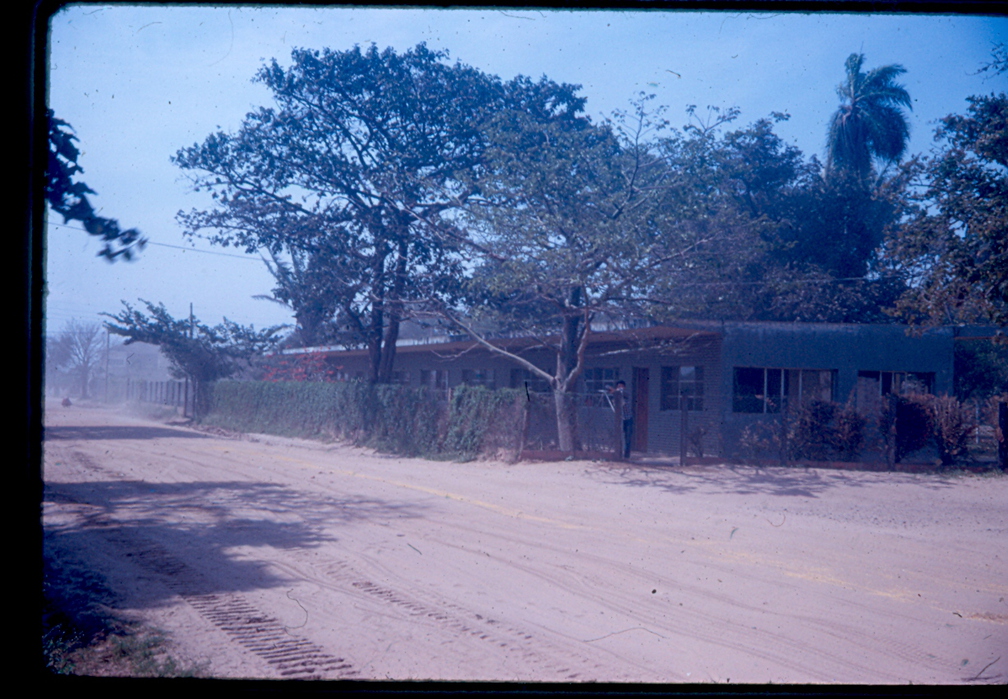 Truppbüro 'Drive Inn' in Santa Cruz