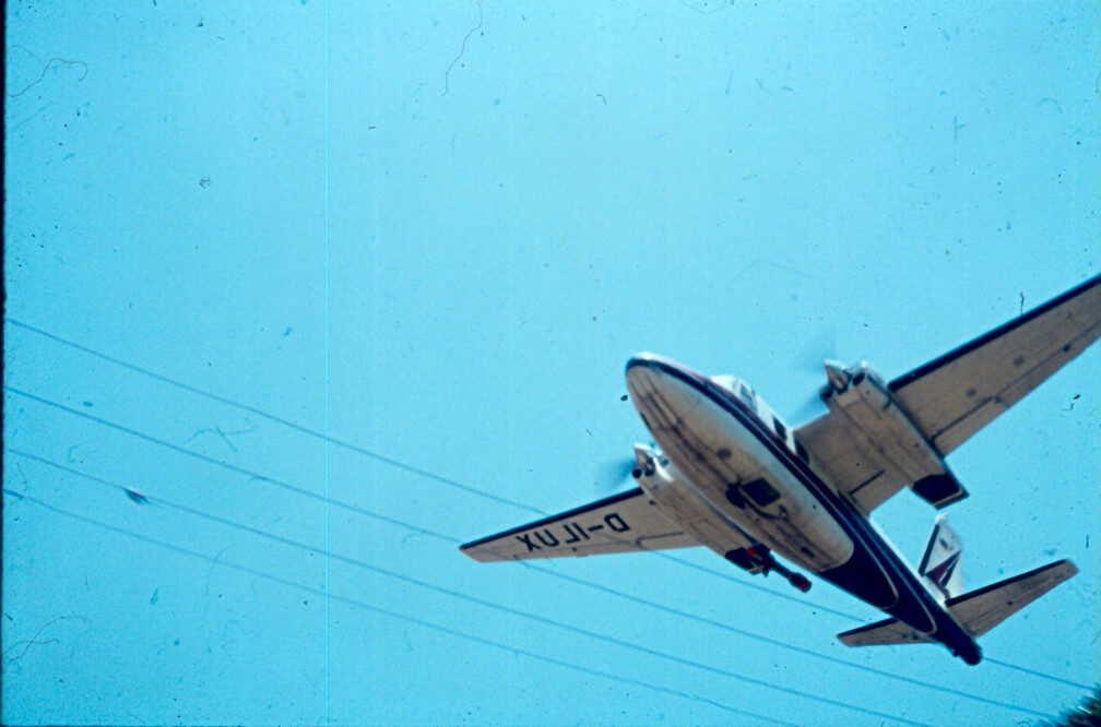 Messflugzeug startet