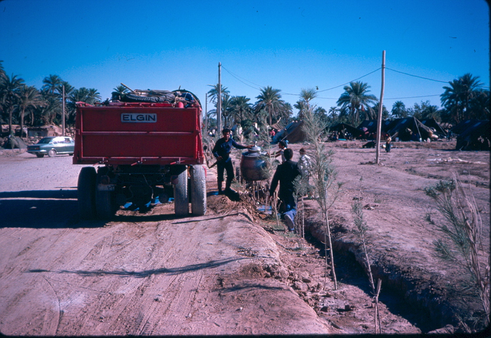 LKW mit geretteter Ausrüstung