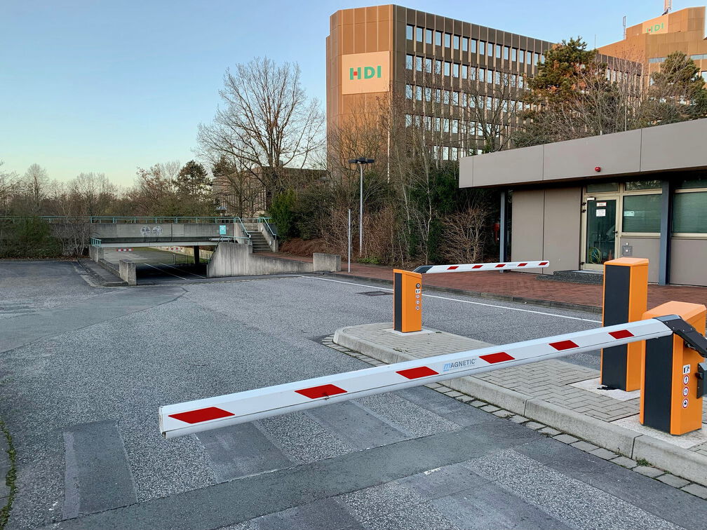 PS Buchholzer Strasse 100 048 220306