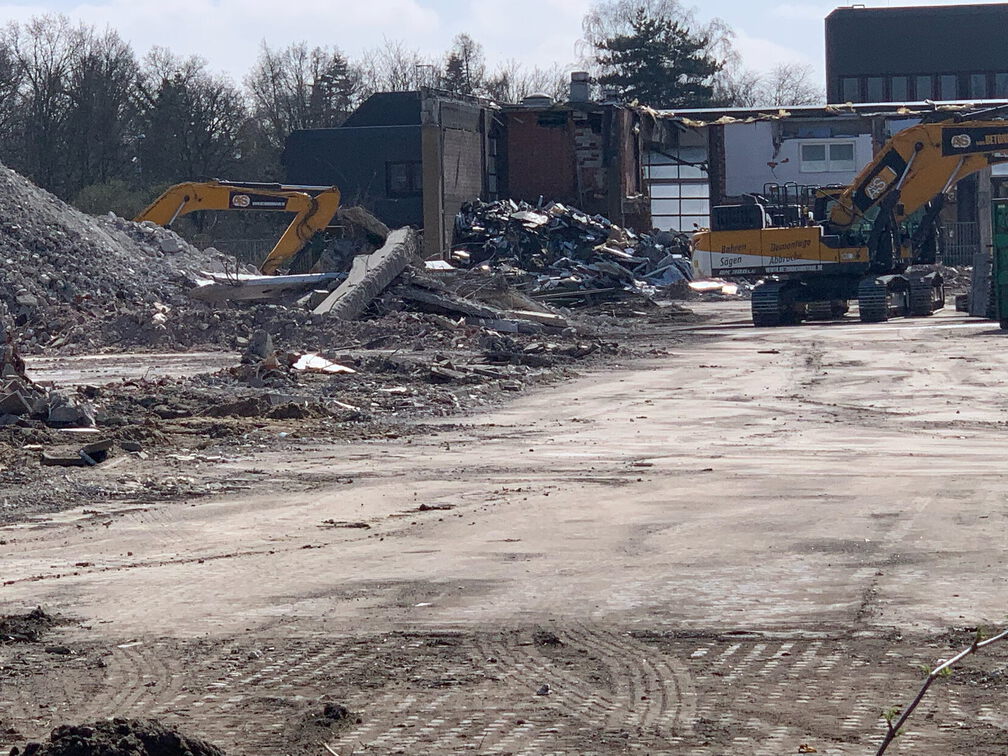 PS Buchholzer Strasse 100 094 220327