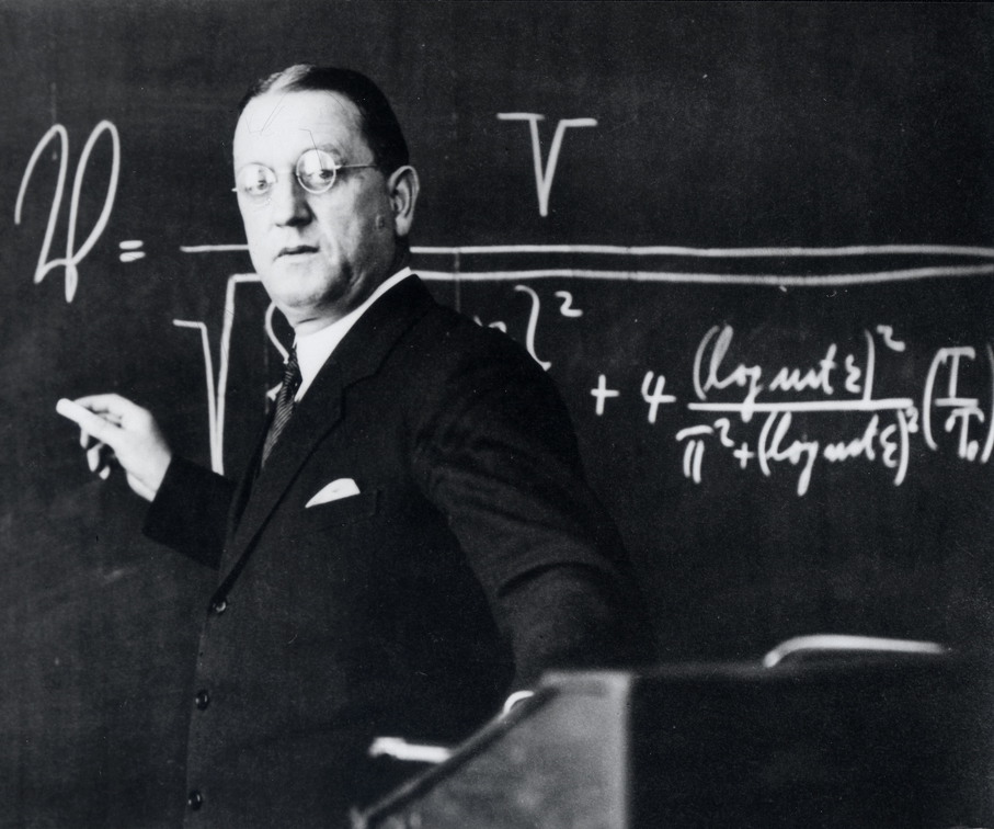 L. Mintrop als Professor an der Universität Breslau 1935.