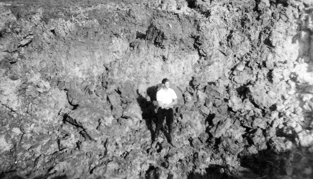 Ein gewaltiger Krater wird hinterlassen