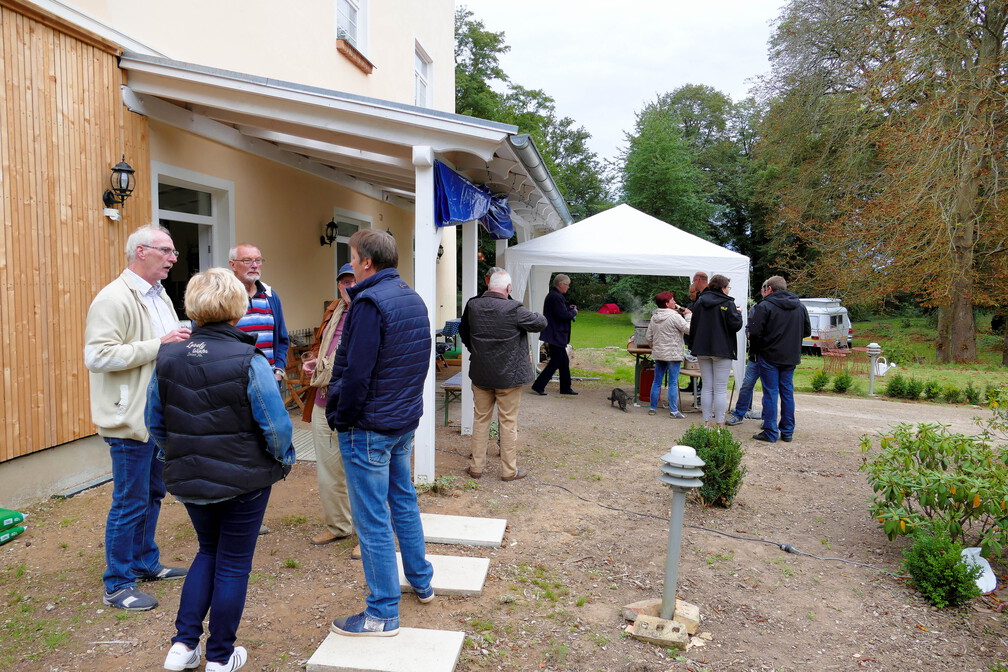 2018-09-15 18-46-07 - Peters Schloss-4-2