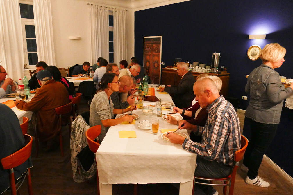 2018-09-15 19-38-54 - Peters Schloss-86