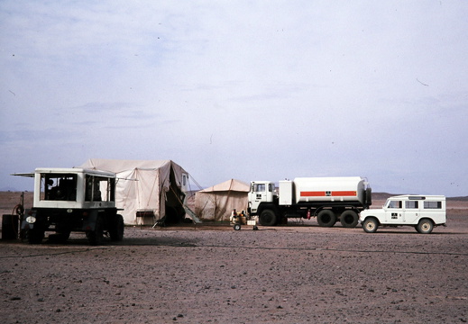 Campgenerator und Tankwagen