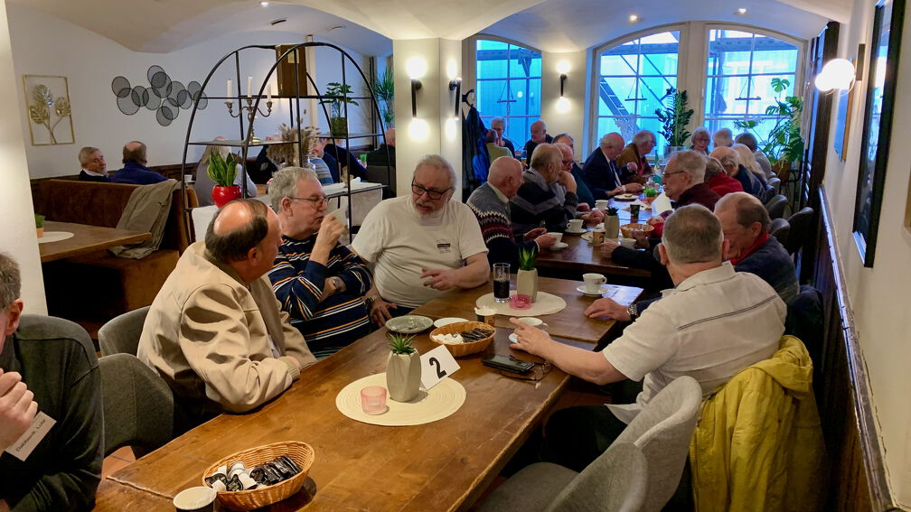 Ehemaligen Treff 25032025 05